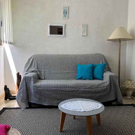 Apartment With Swimming Pool Jelsa  Dış mekan fotoğraf