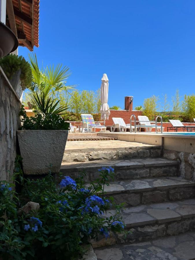 Apartment With Swimming Pool Jelsa  Dış mekan fotoğraf